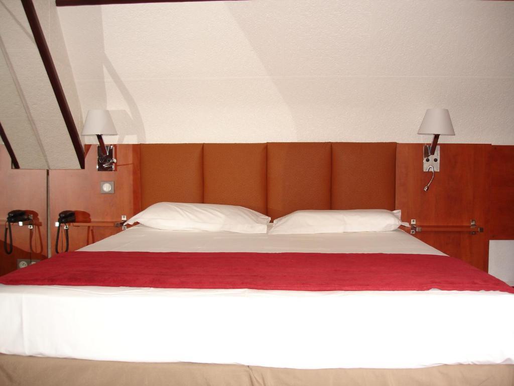 La Villa Saint Laurent - Bergerac Kamer foto
